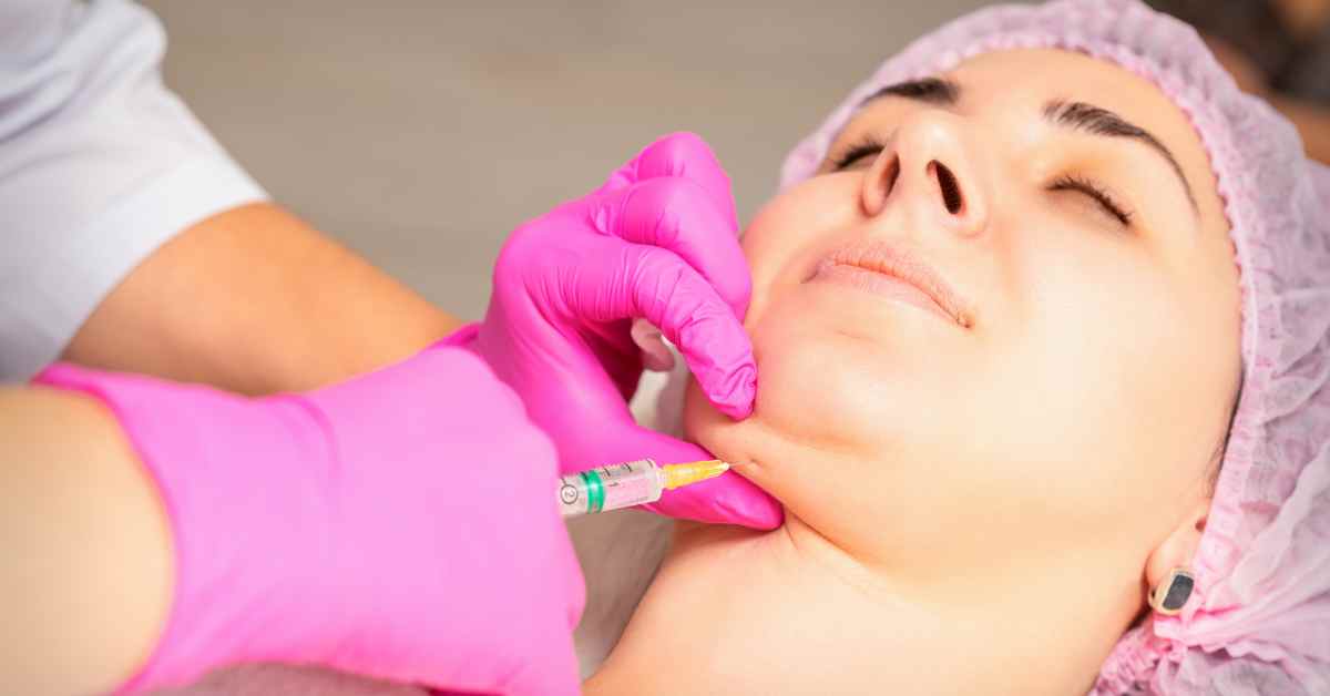 Facial Contouring Treatment in Multan